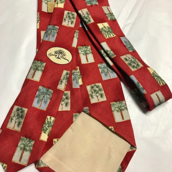 Tommy Bahama 100%  Silk Men’s Tie - Picture 5 of 6